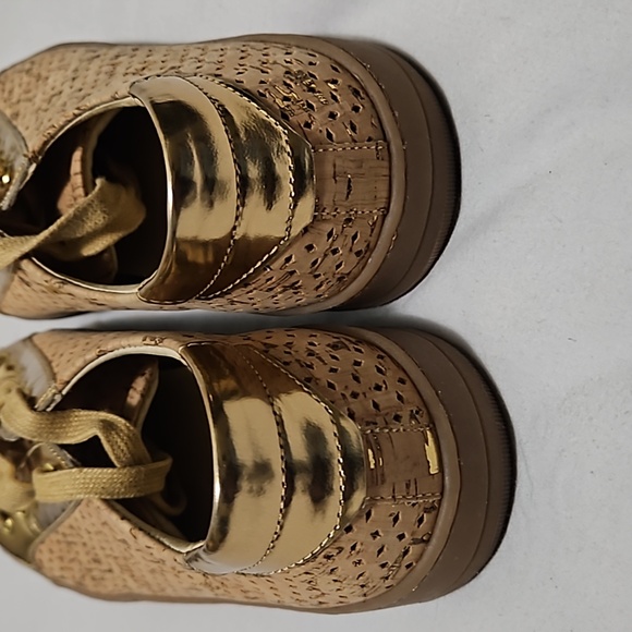 Johnston and Murphy sneakers. - Picture 6 of 8